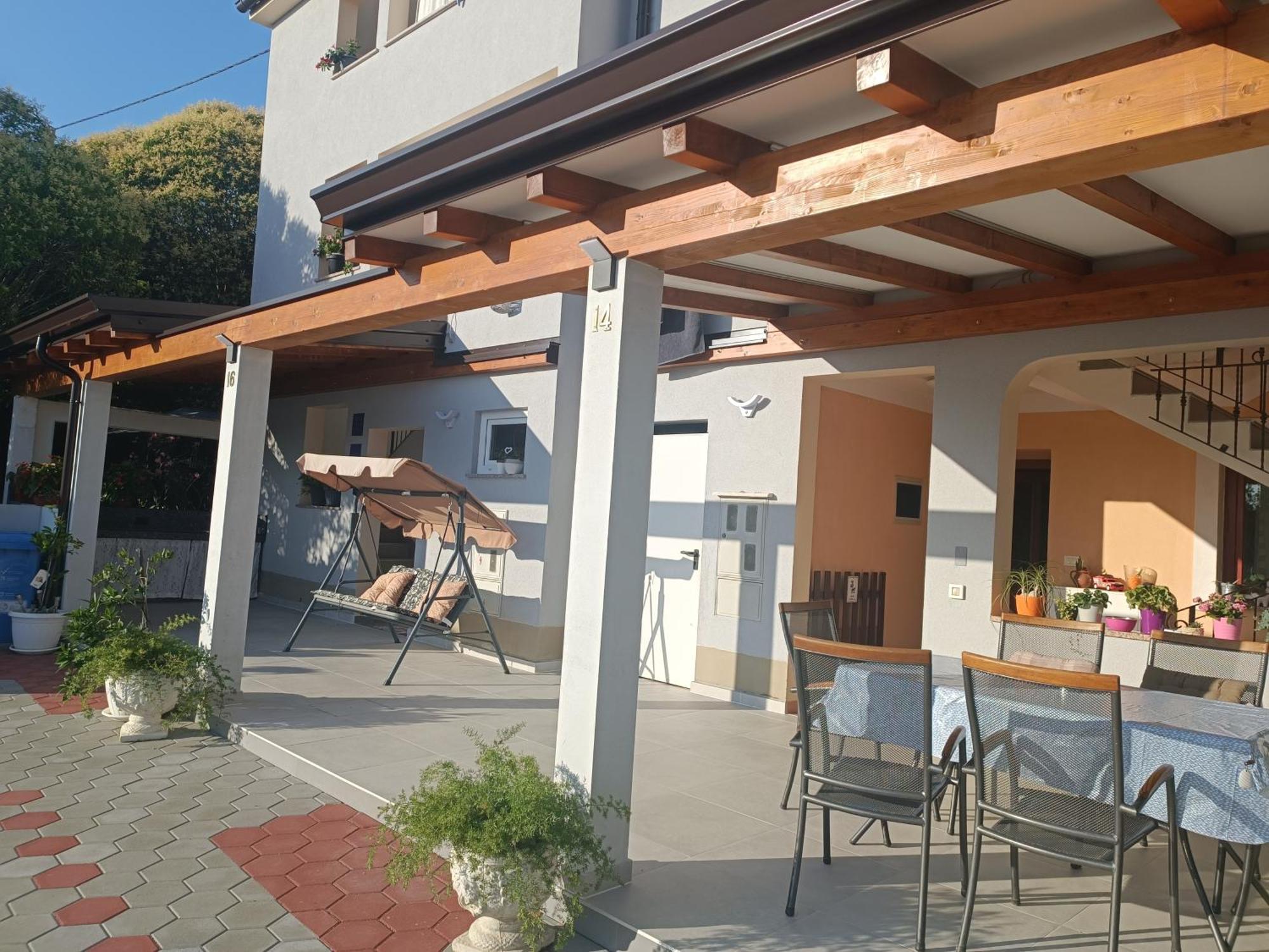 Apartman App Roko 2 *